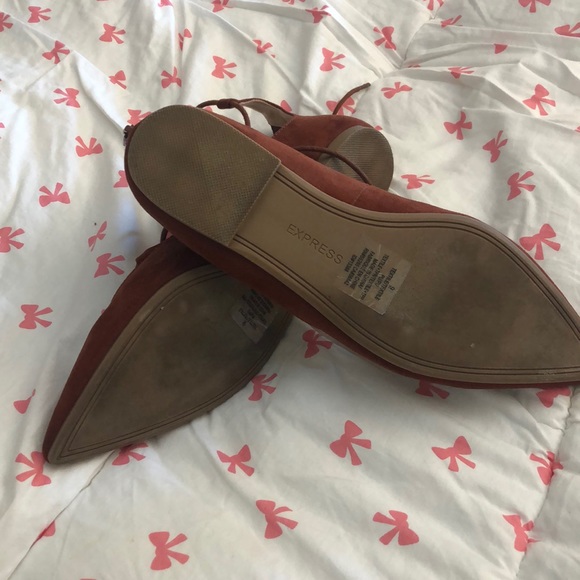 Good condition size 9 Express lace up shoe - Picture 2 of 4